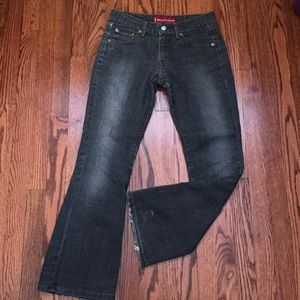 Levi’s 518 Super Low Stretch black 3 Juniors 28x30